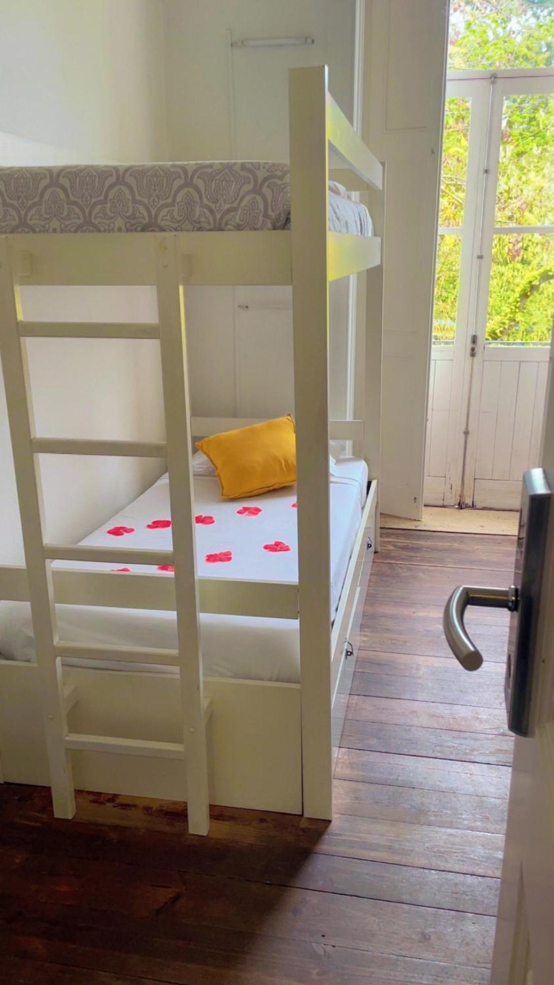 Ww Hostel & Suites Coïmbre Extérieur photo
