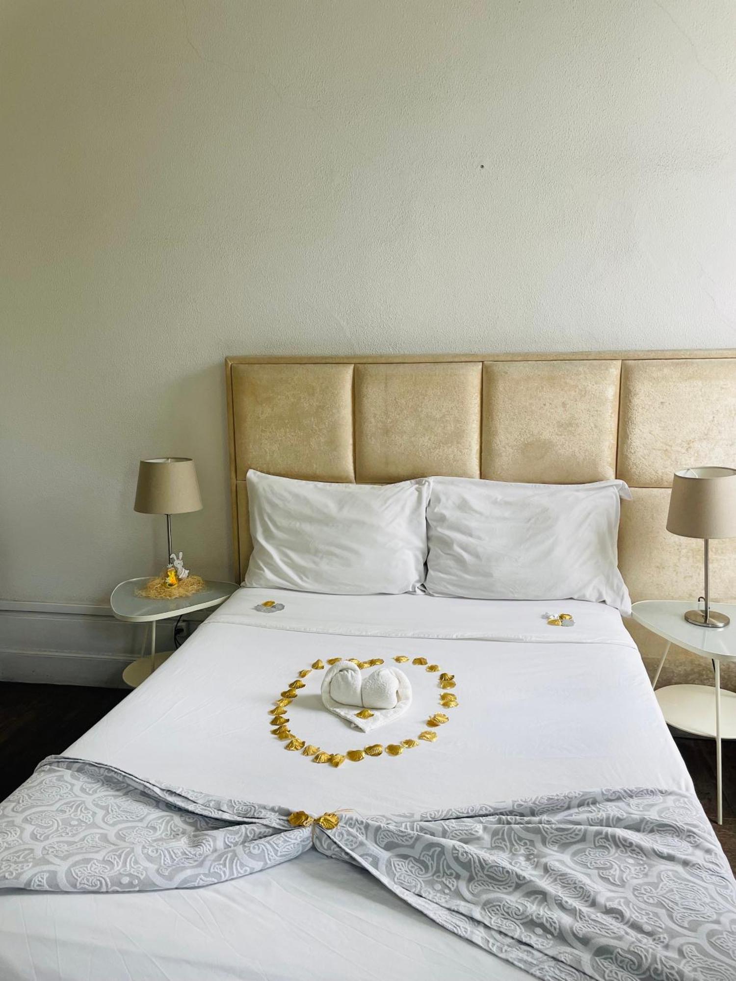 Ww Hostel & Suites Coïmbre Extérieur photo